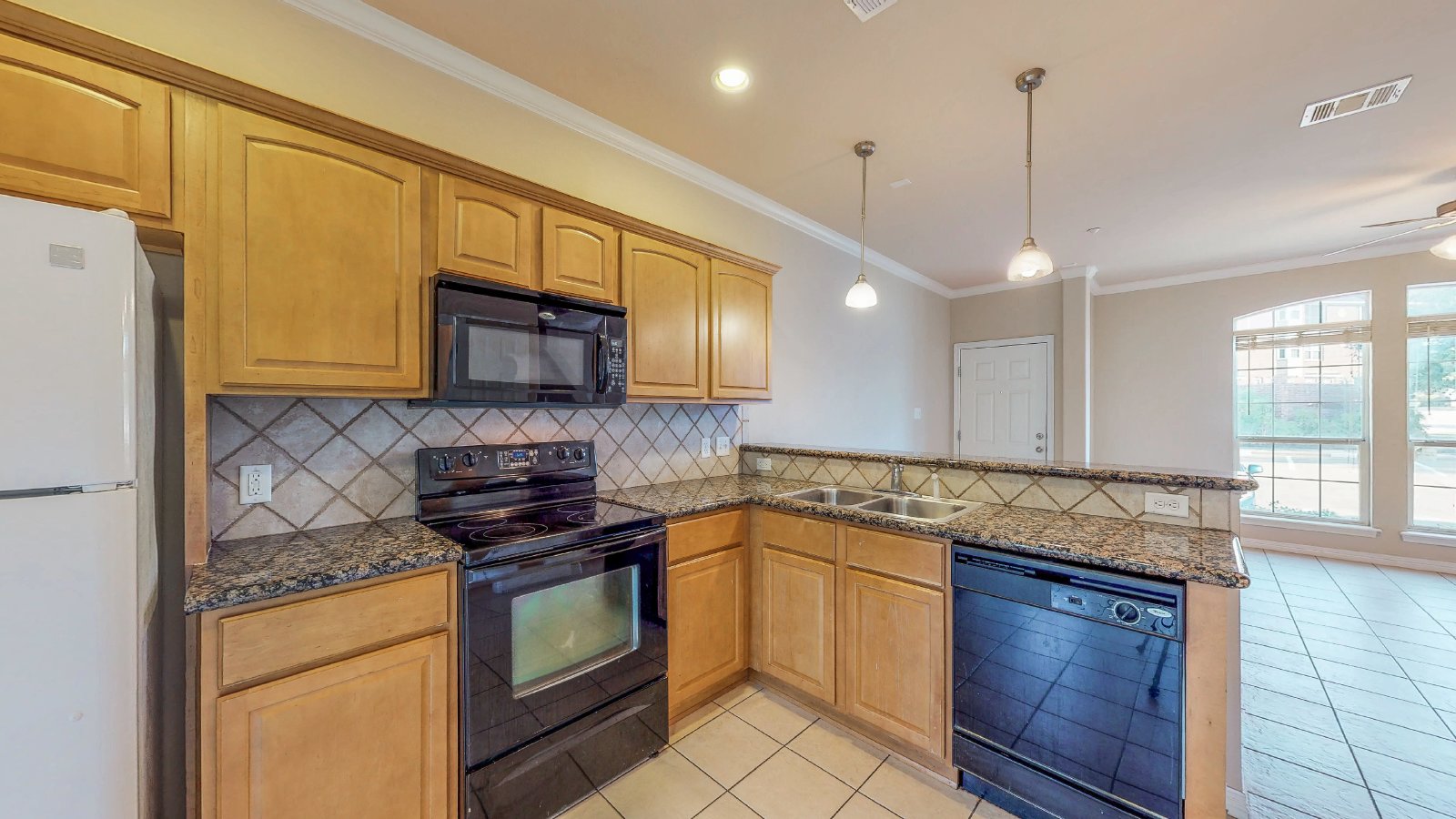 305 Holleman 1306 property image