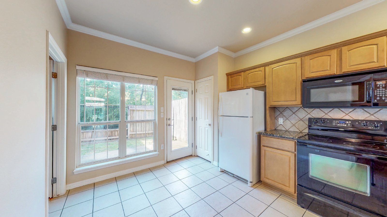 305 Holleman 1306 property image