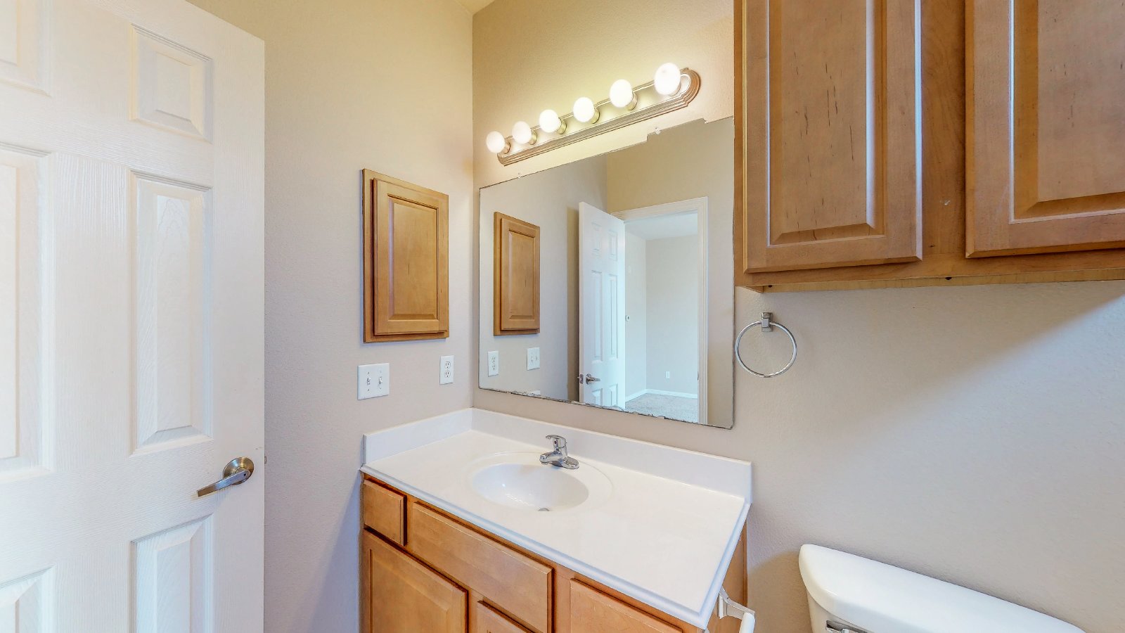 305 Holleman 1306 property image