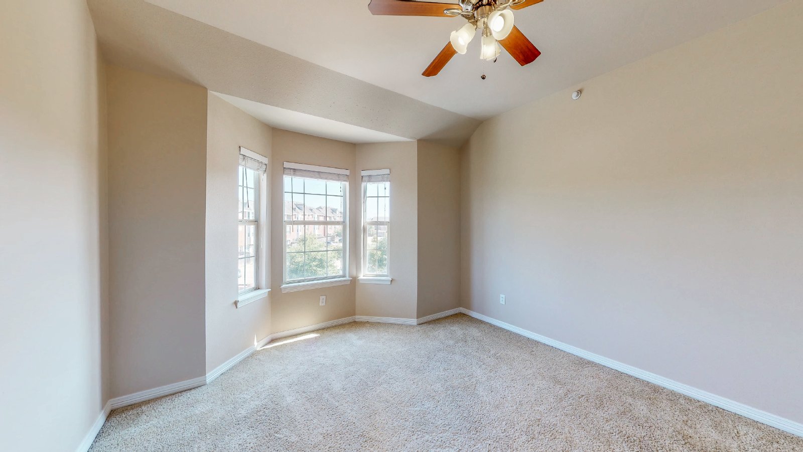 305 Holleman 1306 property image