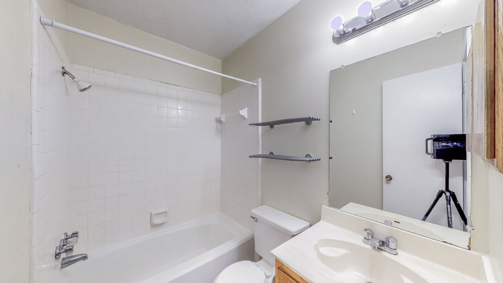 610 Navarro Drive property image