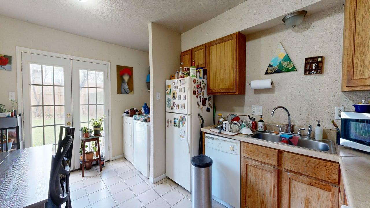 1209 GEORGIA STREET property image