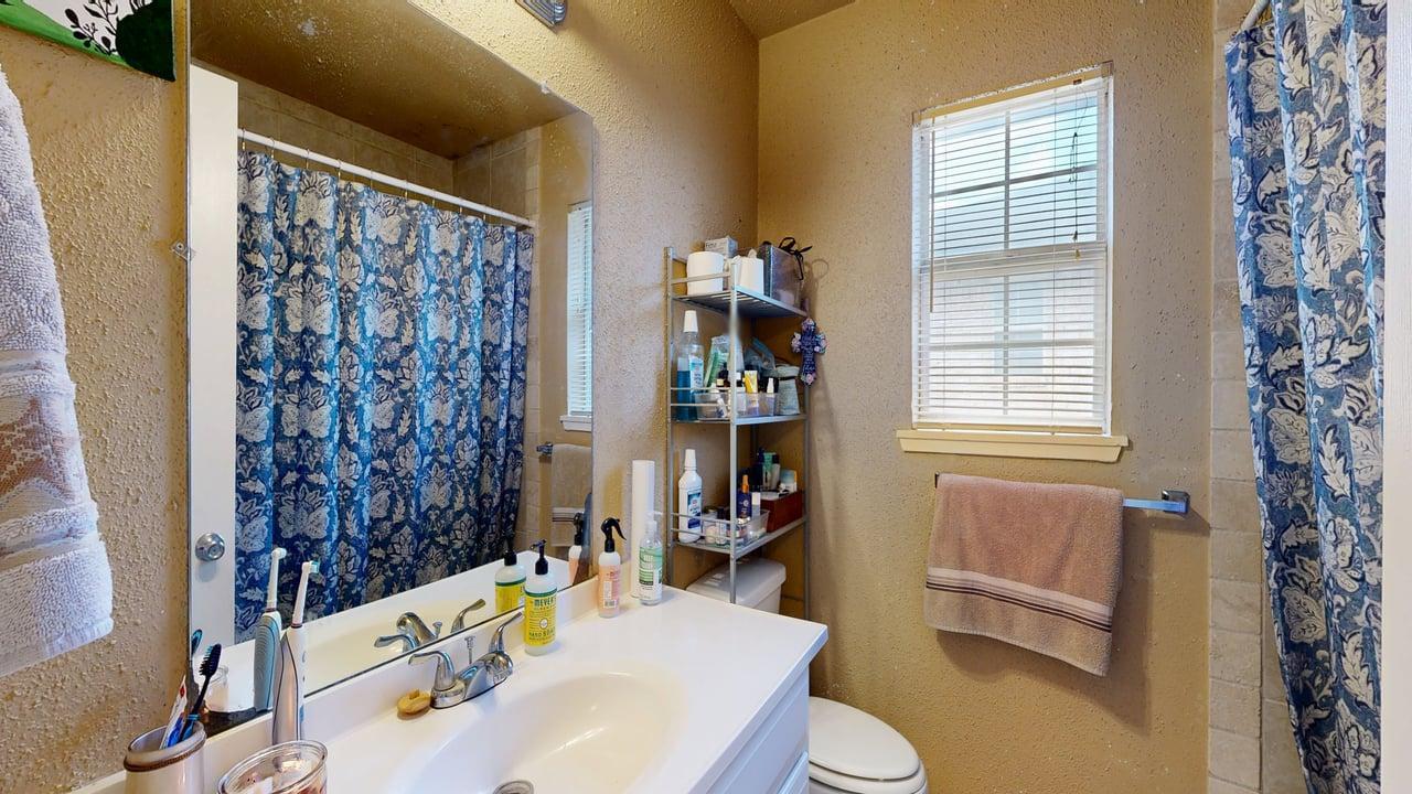 1209 GEORGIA STREET property image