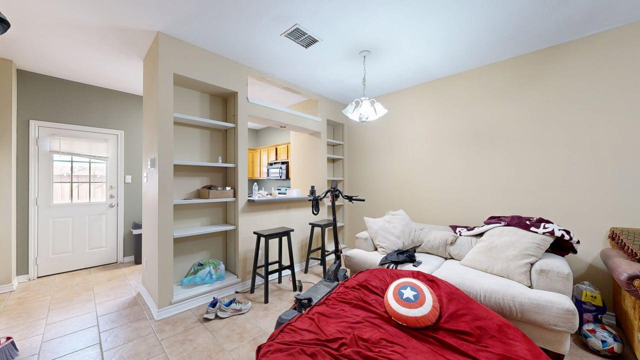 Unit B property image