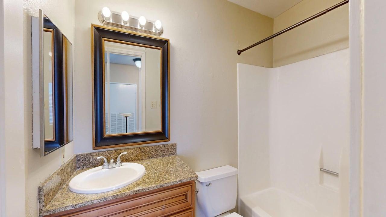 904 University Oaks Blvd #020 property image