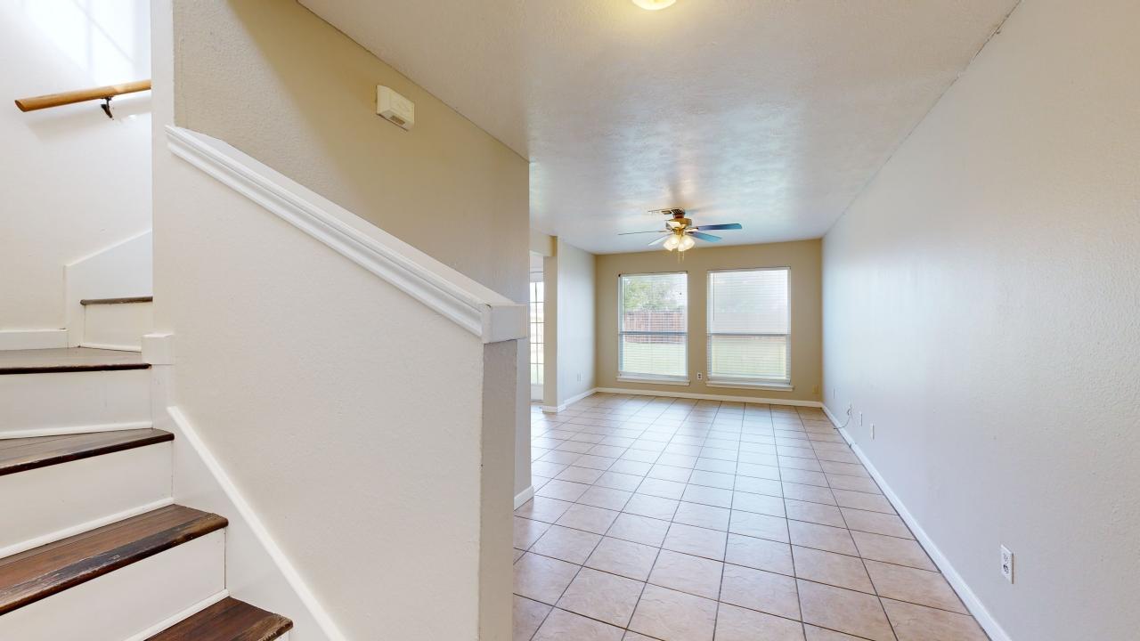 915 Bougainvillea Street property image