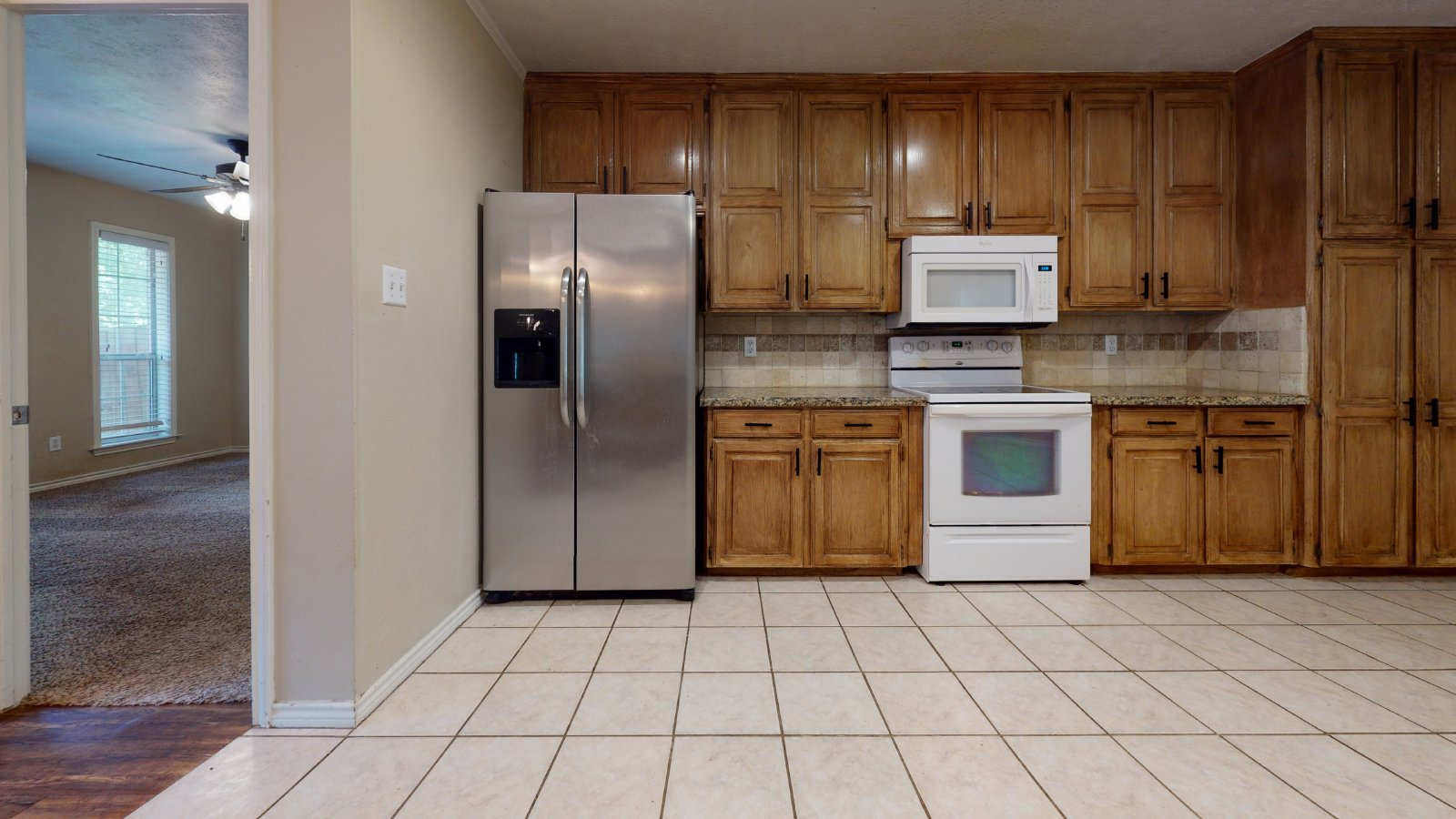 1215 Glade property image