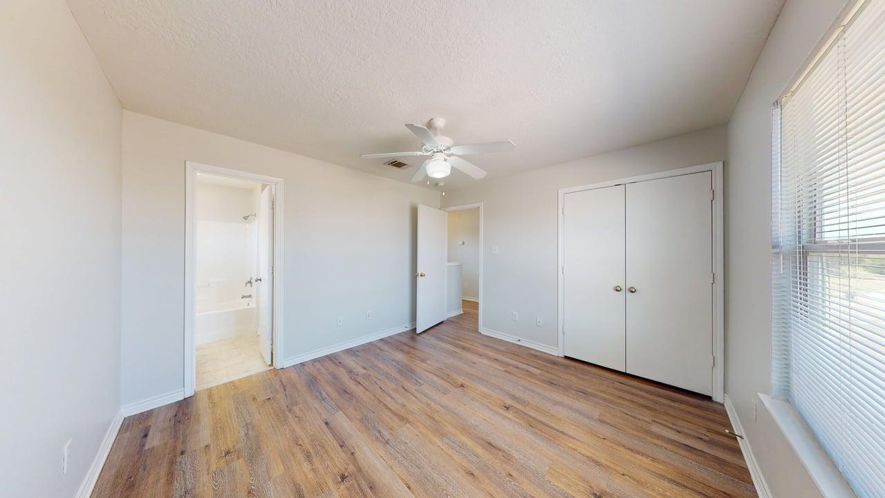 4131 McFarland property image