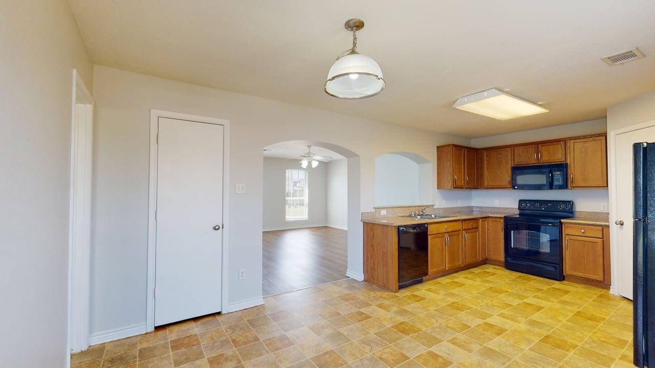 4131 McFarland property image