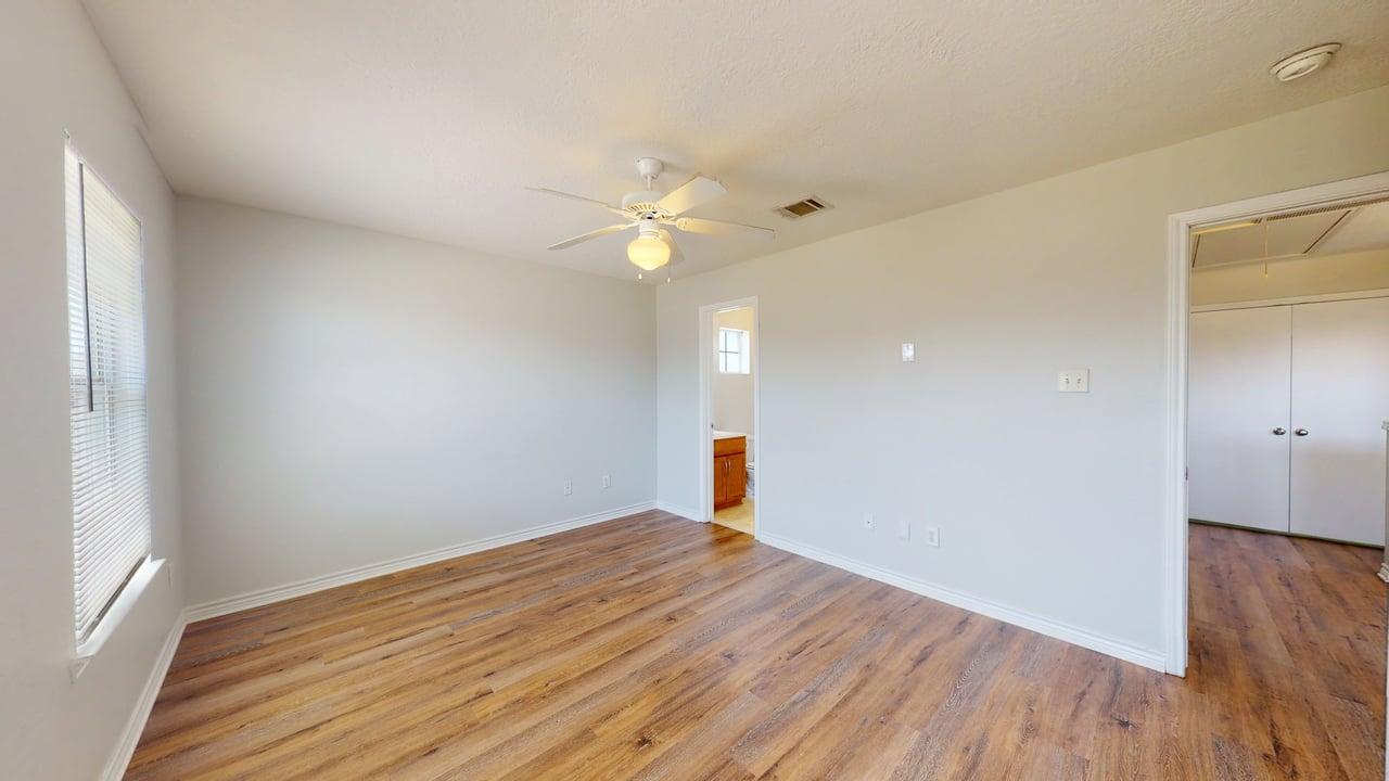 4131 McFarland property image