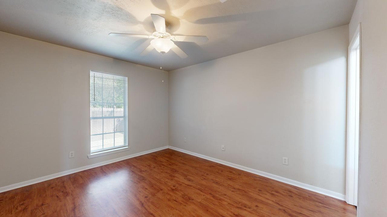 1513 Hollowhill Drive B property image