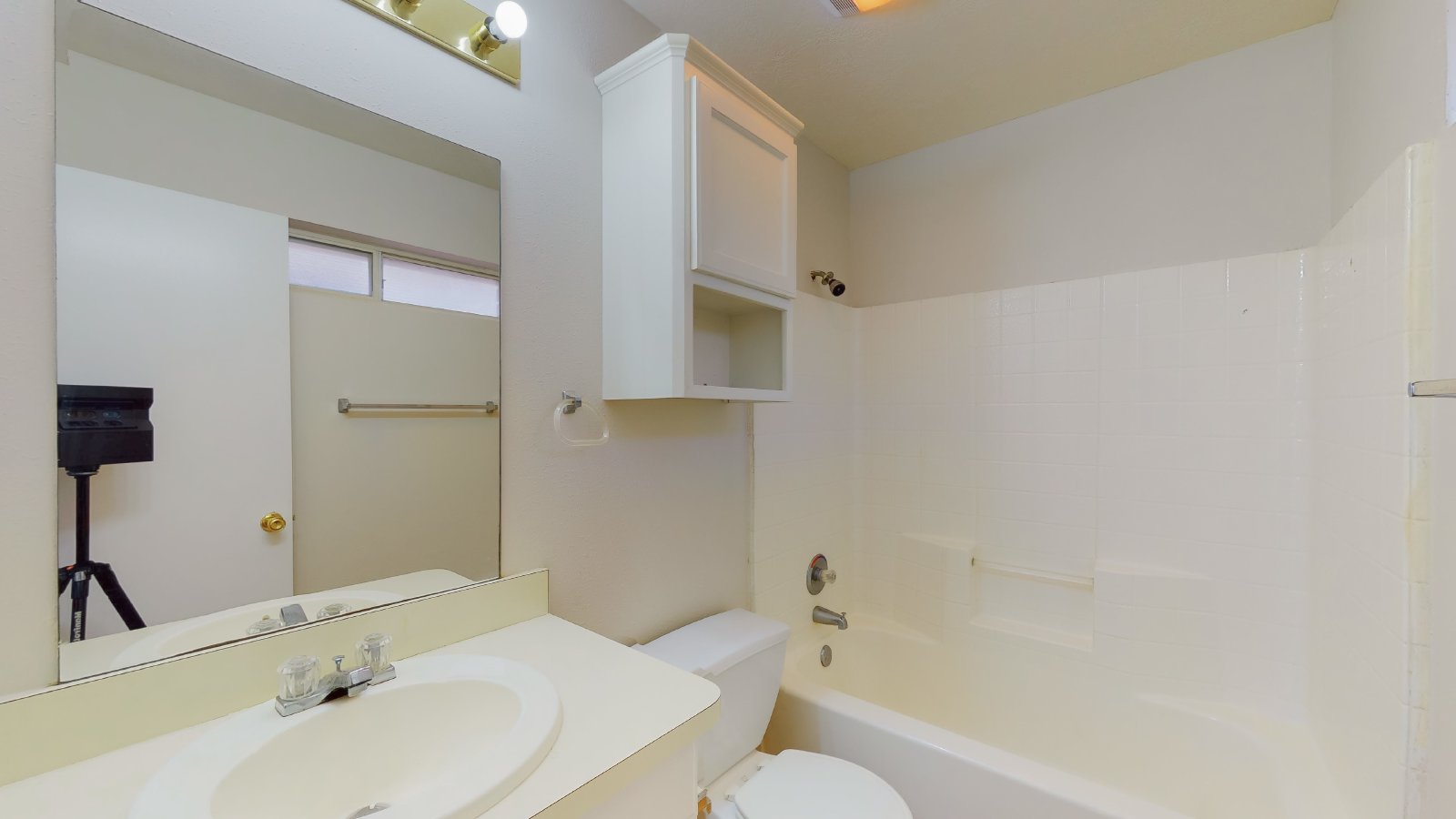 1511 Hollowhill Drive C property image