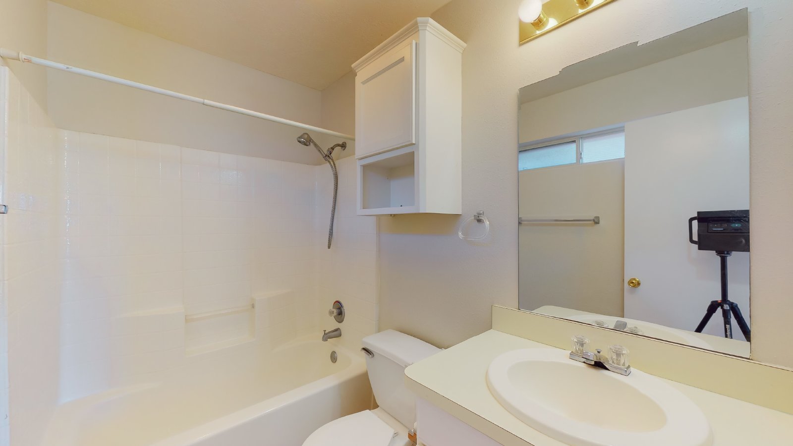 1511 Hollowhill Drive C property image