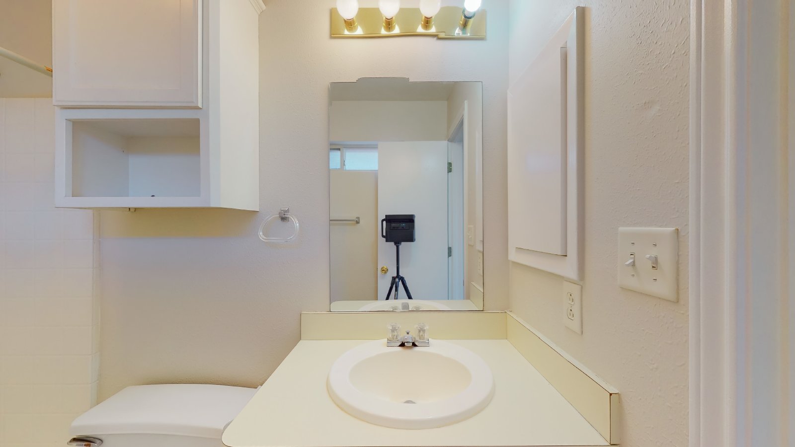 1511 Hollowhill Drive C property image