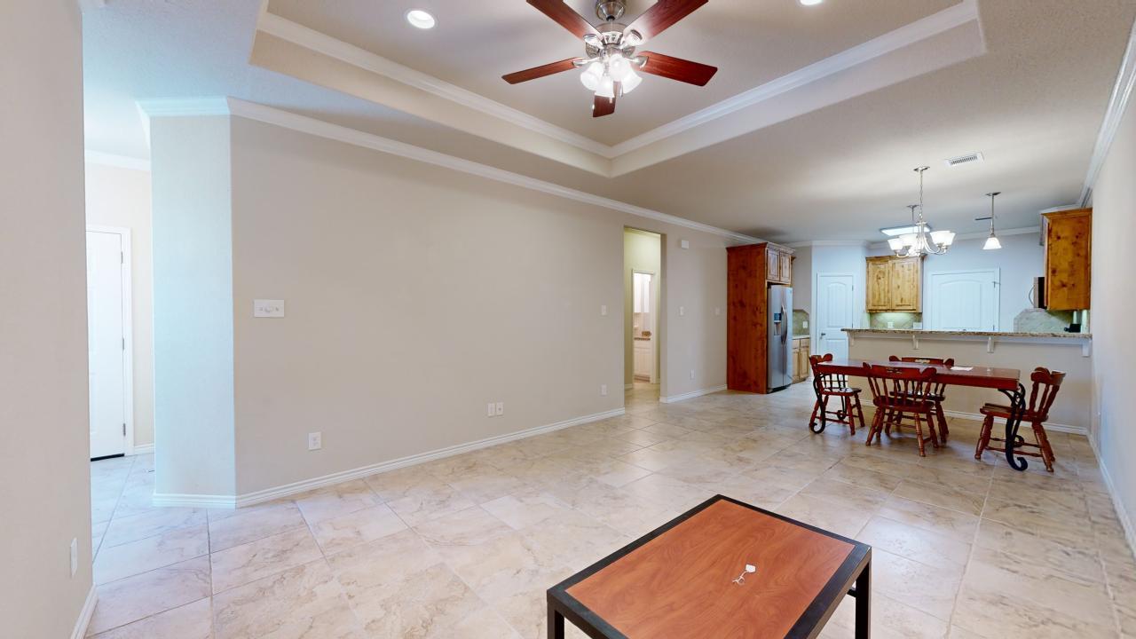 3805 Silverthorn Full House property image