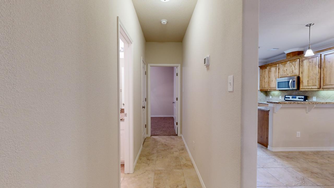 3805 Silverthorn Full House property image