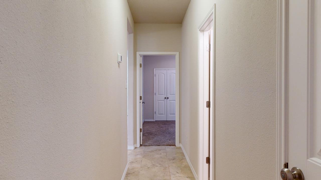 3805 Silverthorn Full House property image