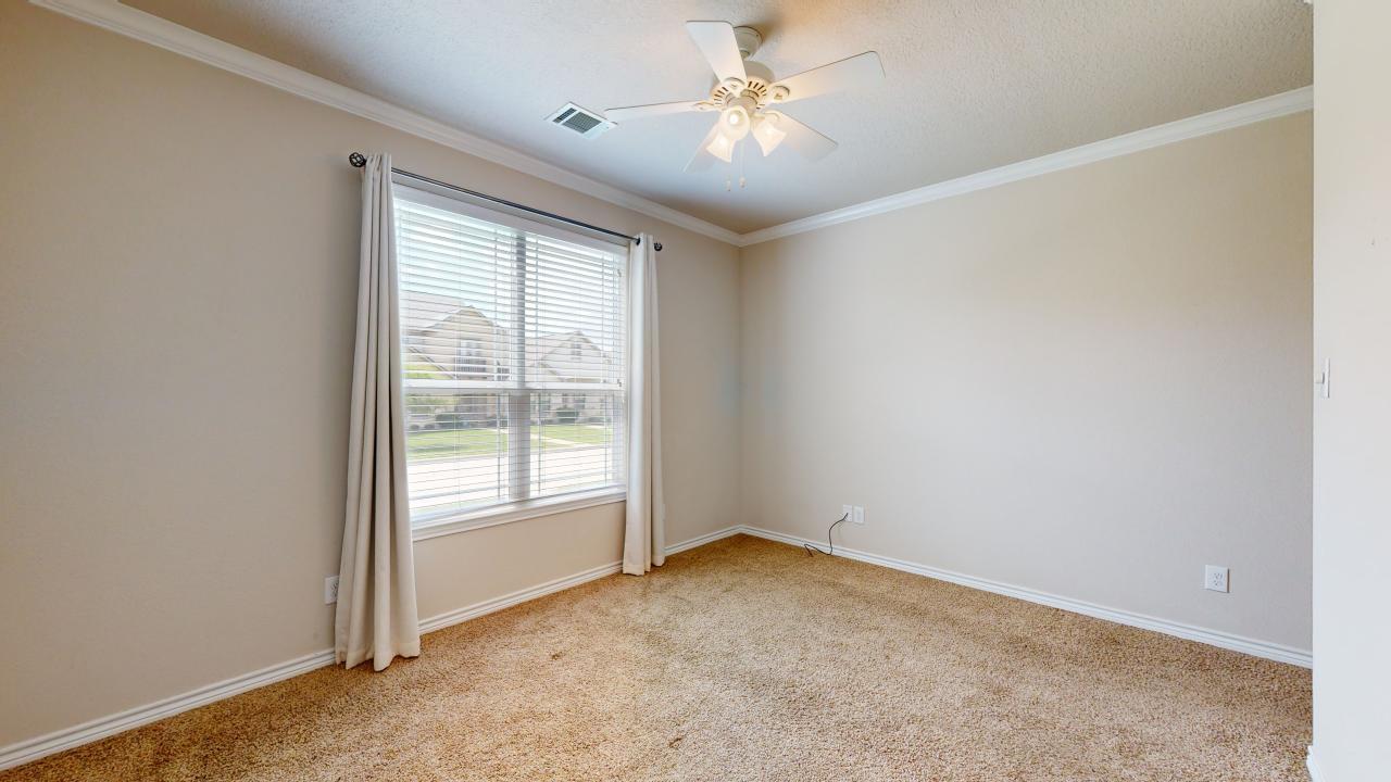 3805 Silverthorn Full House property image
