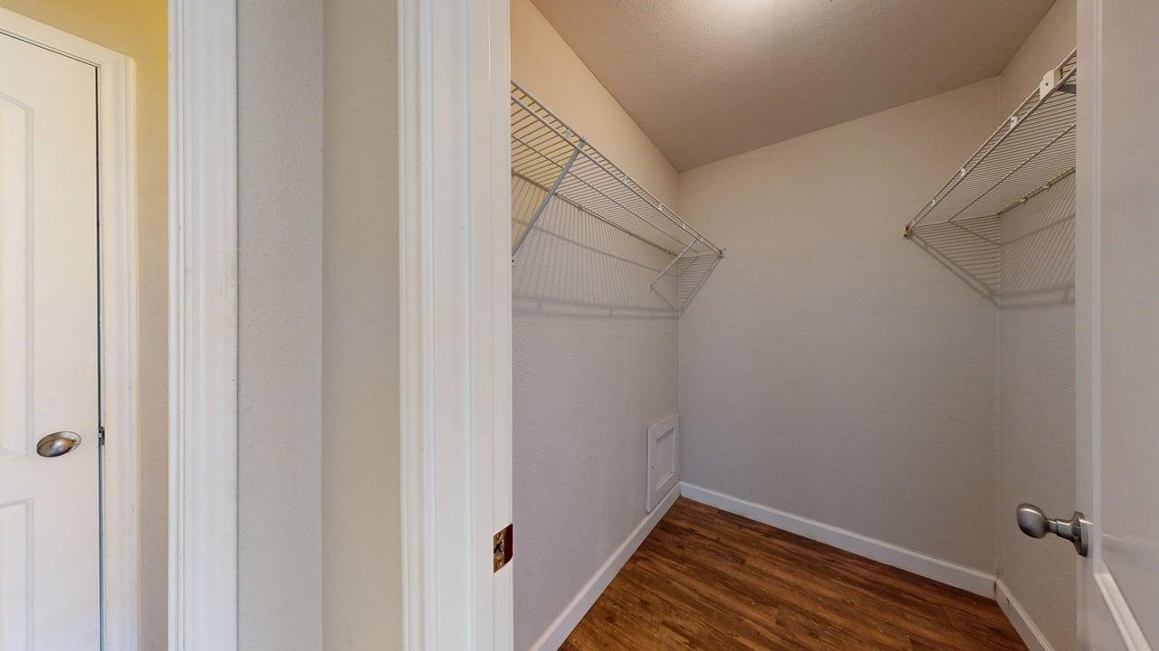 904 University Oaks #085 property image
