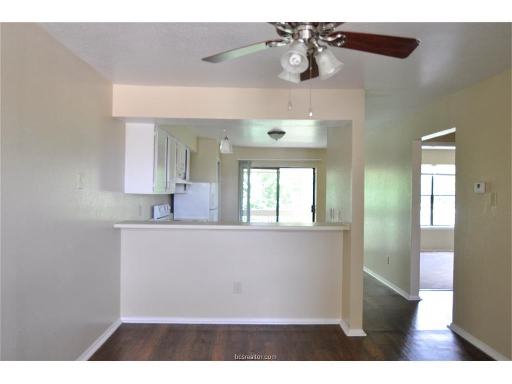 303 Manuel Unit B property image