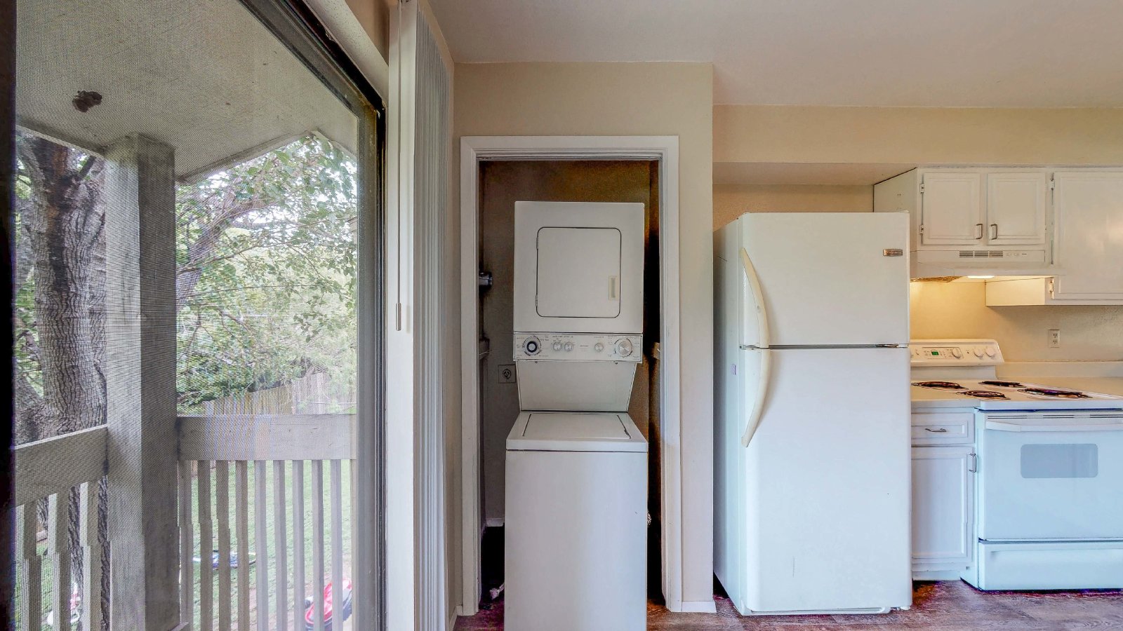 303 Manuel Unit C property image