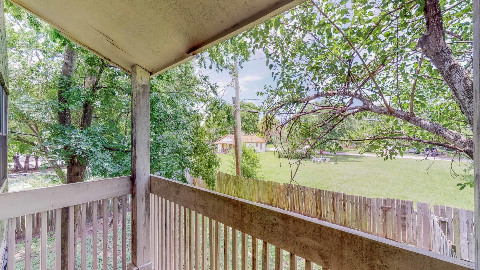 303 Manuel Unit C property image