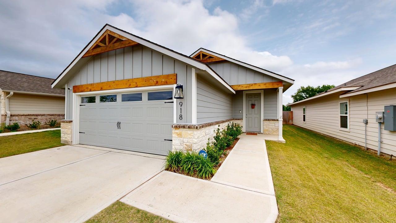 918 Fork Court property image