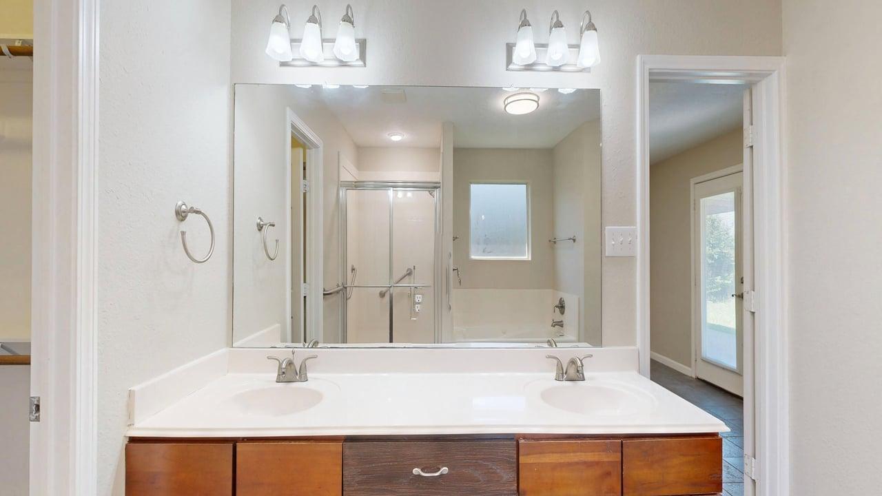 2301 White Wing Dr. property image