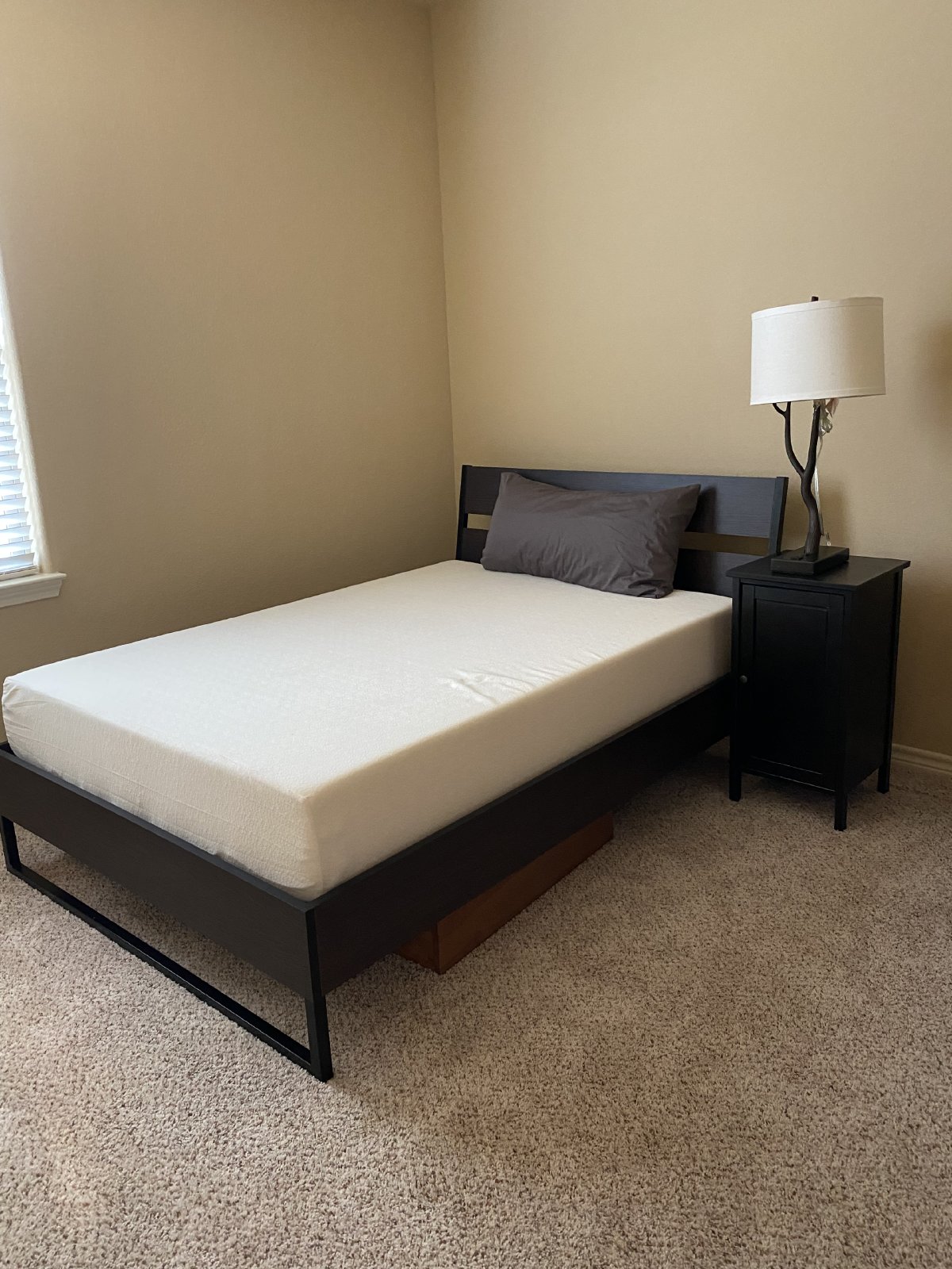FURNISHED! MOVE IN IMMEDIATELY property image