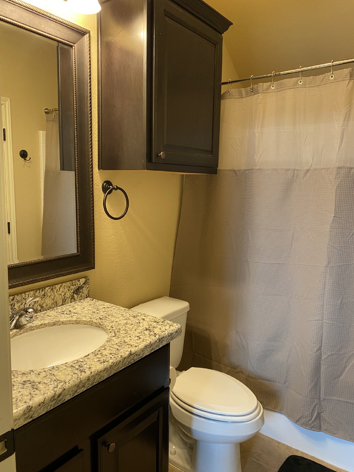 FURNISHED! MOVE IN IMMEDIATELY property image
