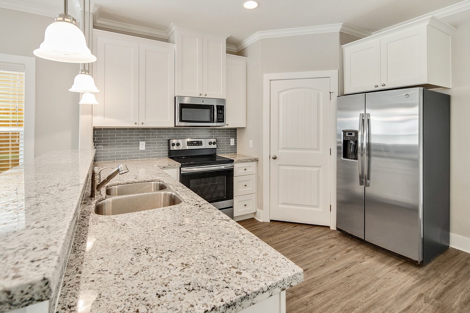 1410 Holleman property image