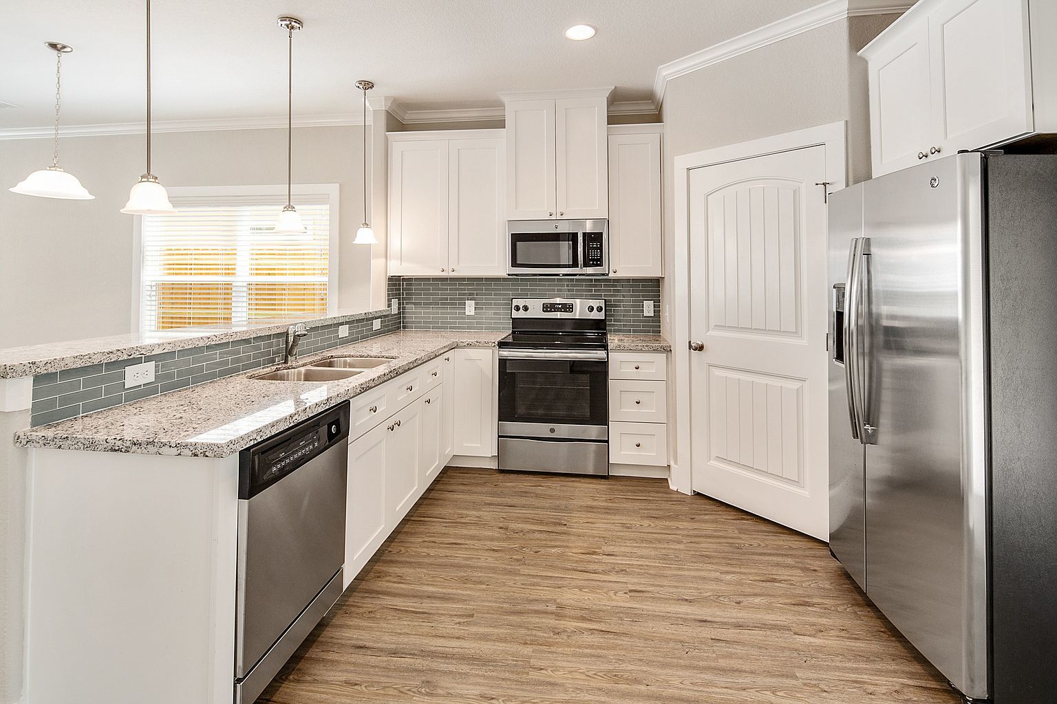 1410 Holleman property image