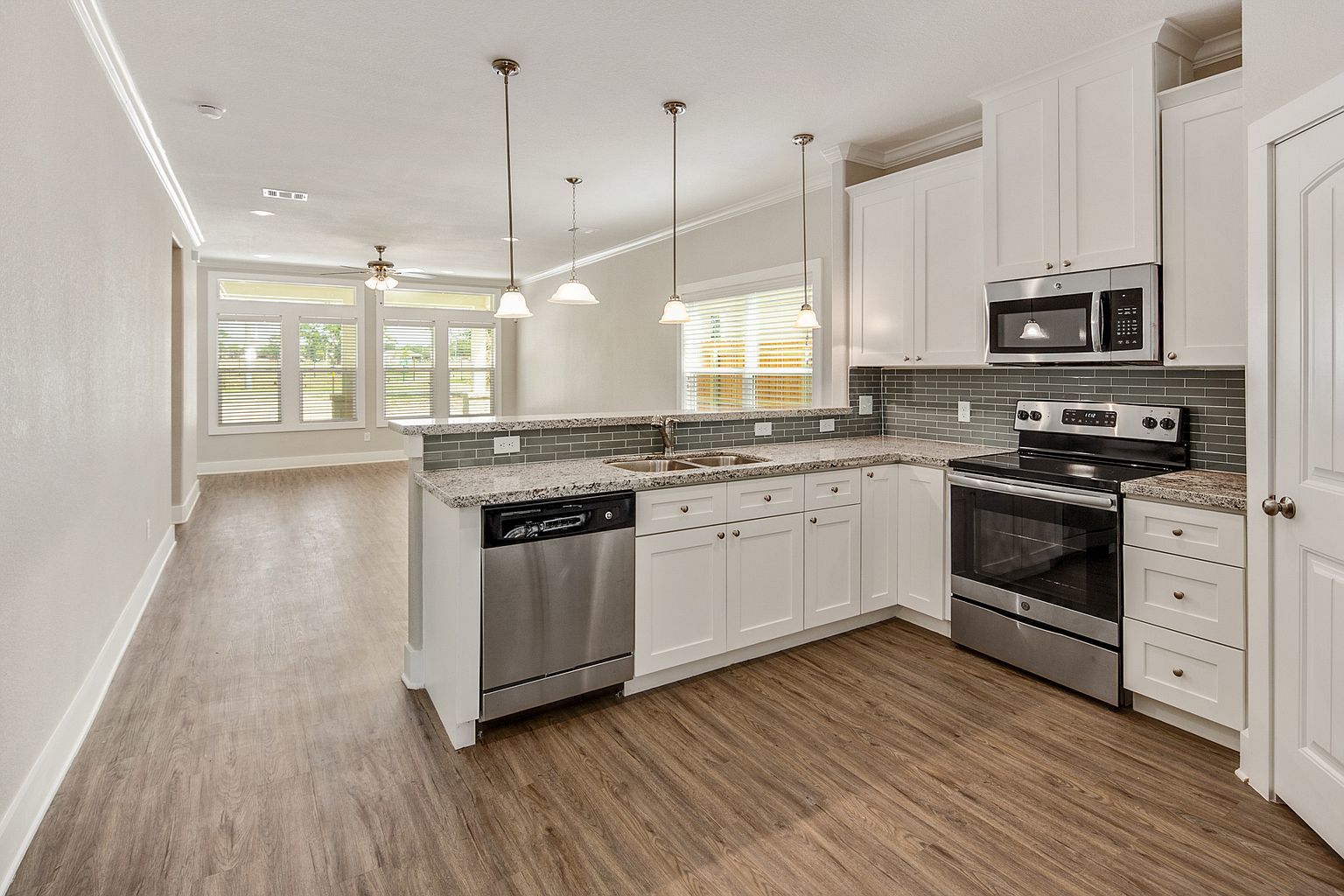 1410 Holleman property image