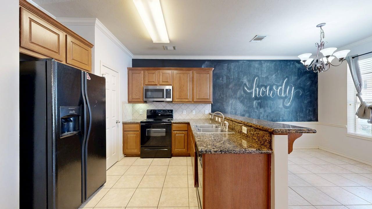332Forest Loop property image