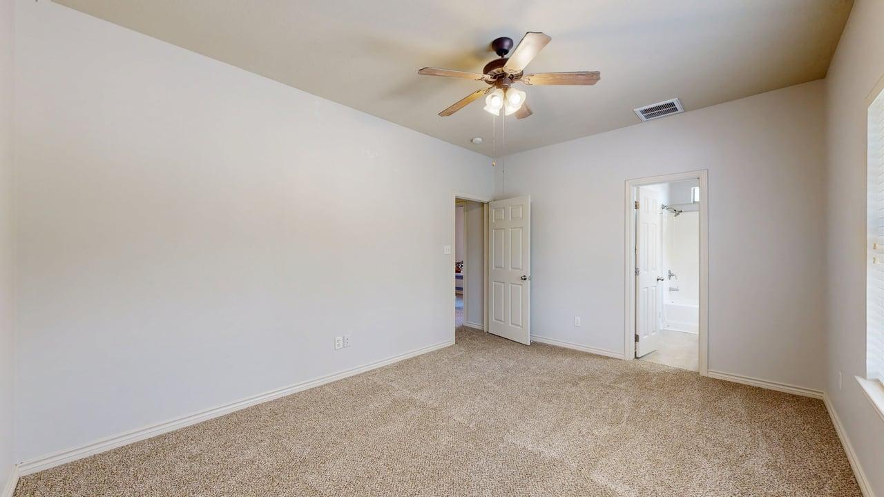 332Forest Loop property image