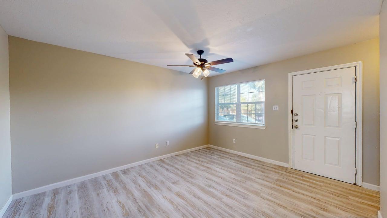306 Cherry B property image