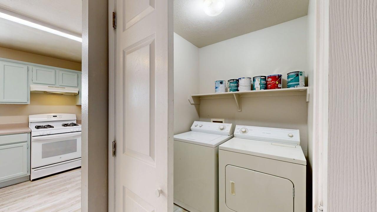 306 Cherry B property image