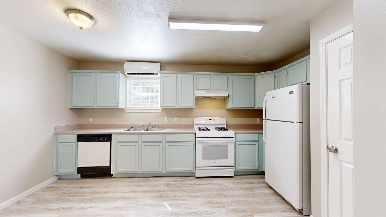306 Cherry B property image