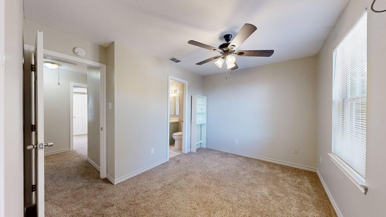 306 Cherry B property image