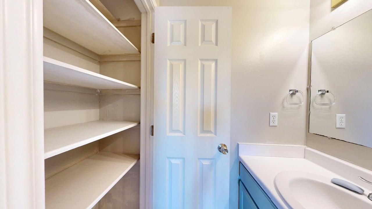 306 Cherry B property image