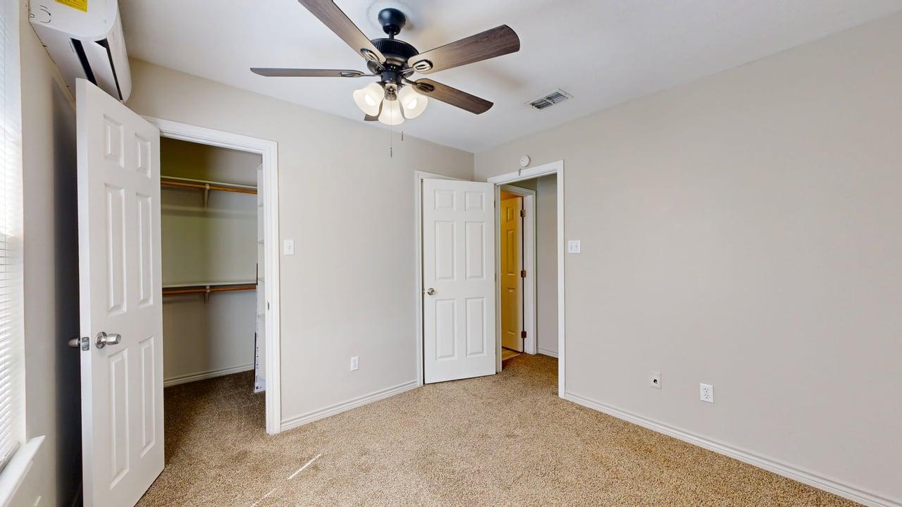306 Cherry B property image