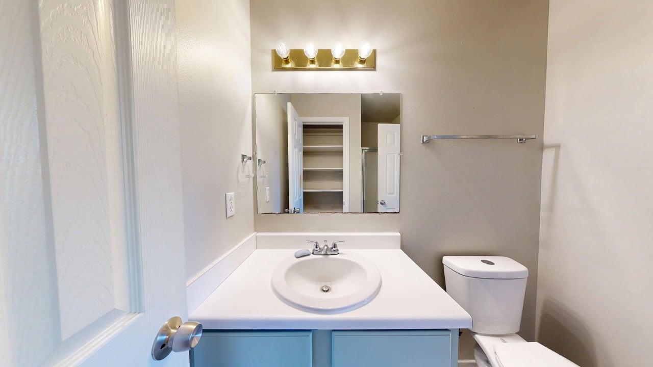 306 Cherry B property image