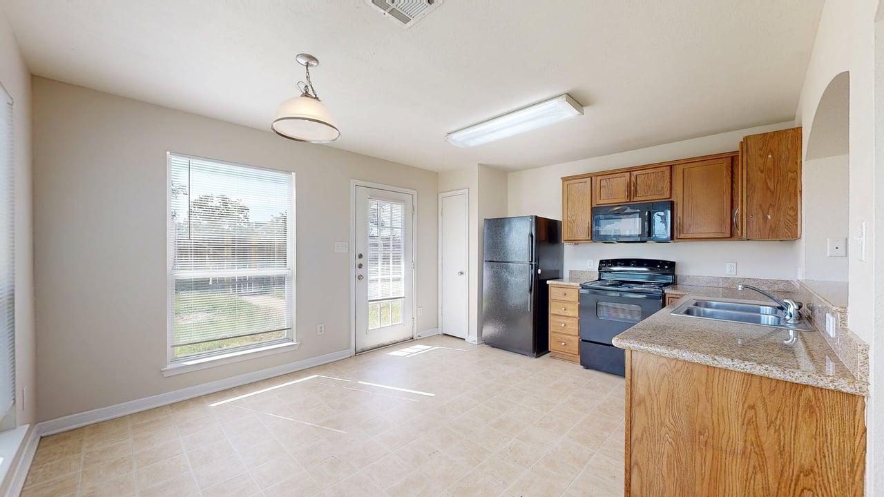 4131 McFarland property image