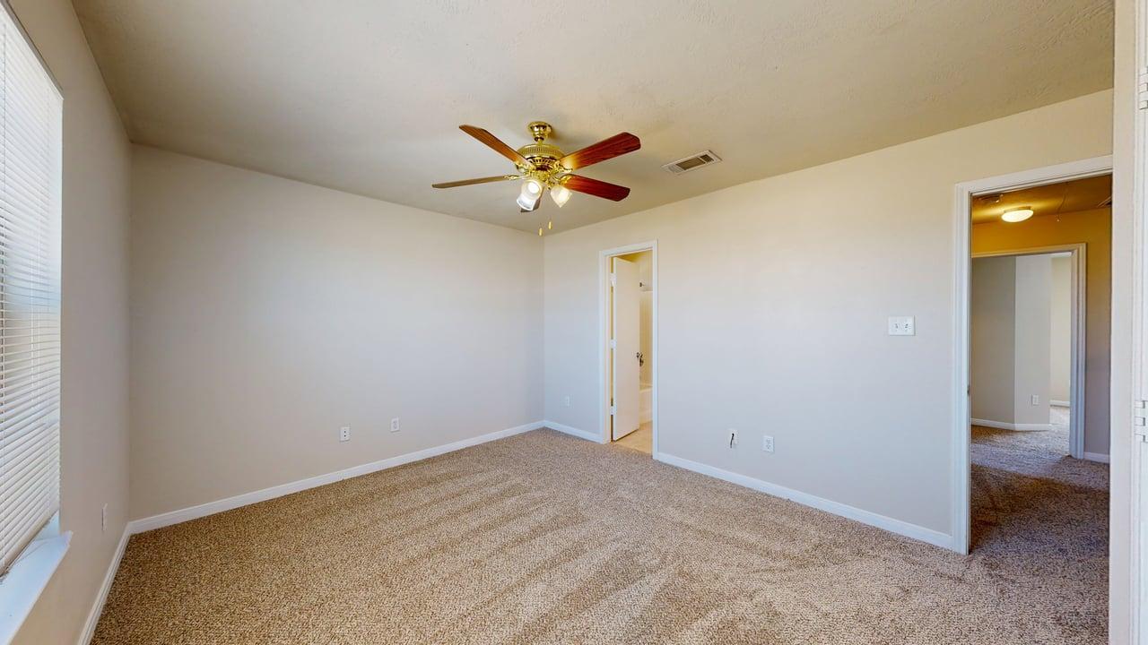 4131 McFarland property image