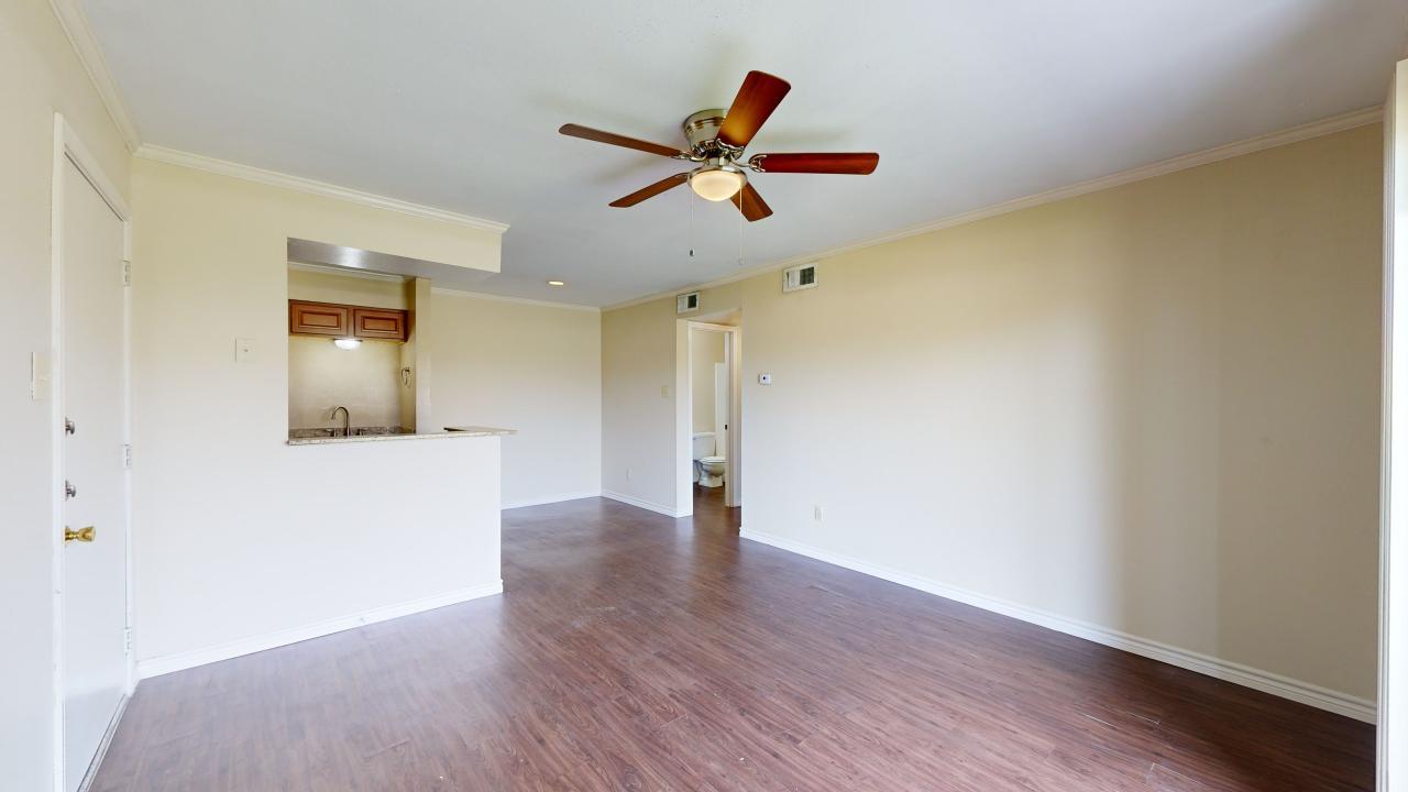 904 University Oaks Blvd #3 property image