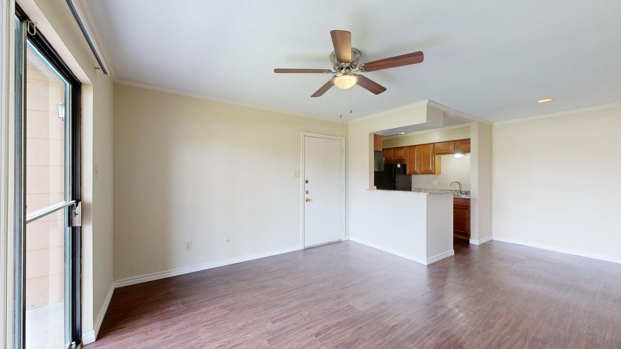 904 University Oaks Blvd #3 property image