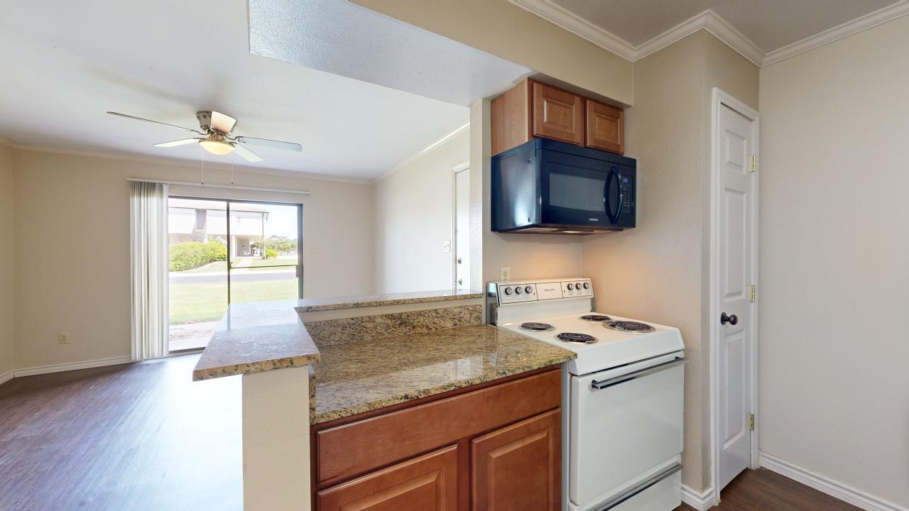 904 University Oaks Blvd #3 property image