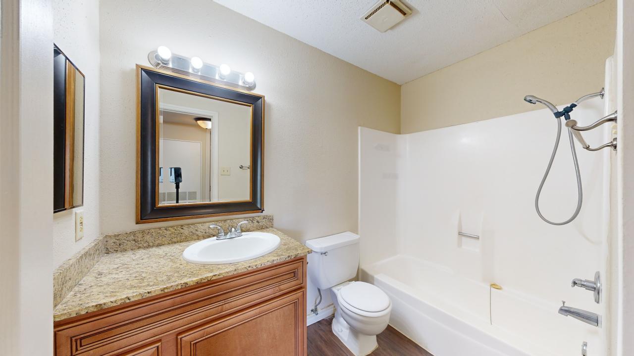 904 University Oaks Blvd #3 property image
