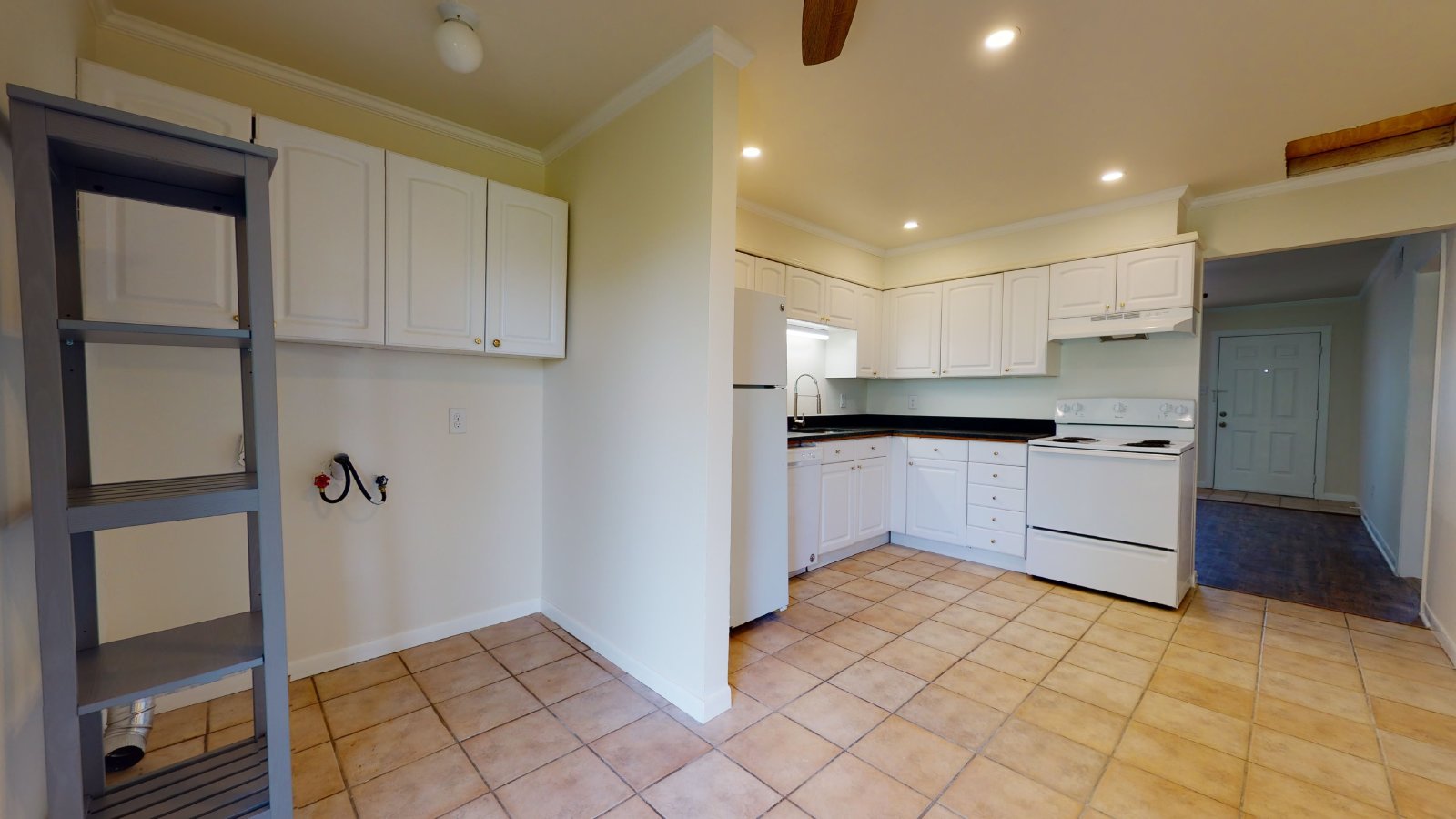 1601 Cloverdale property image