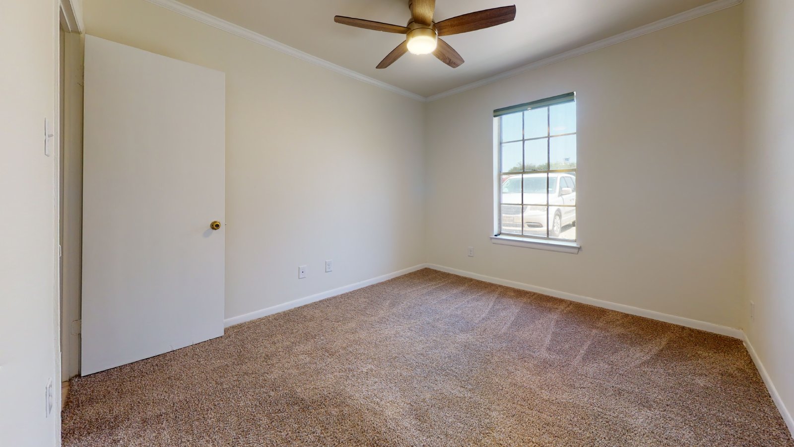 1601 Cloverdale property image